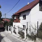 R-House