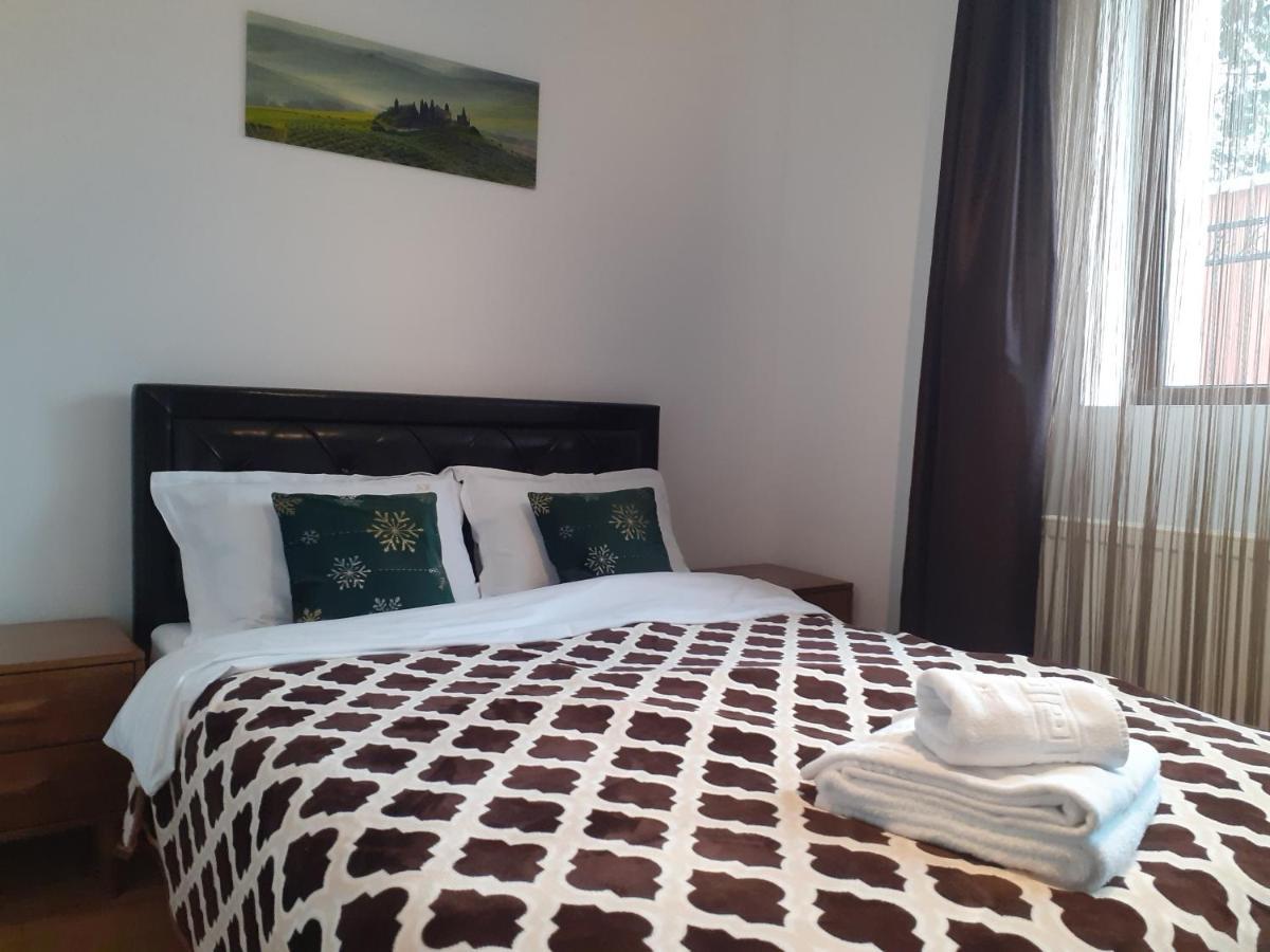R-house * Braşov