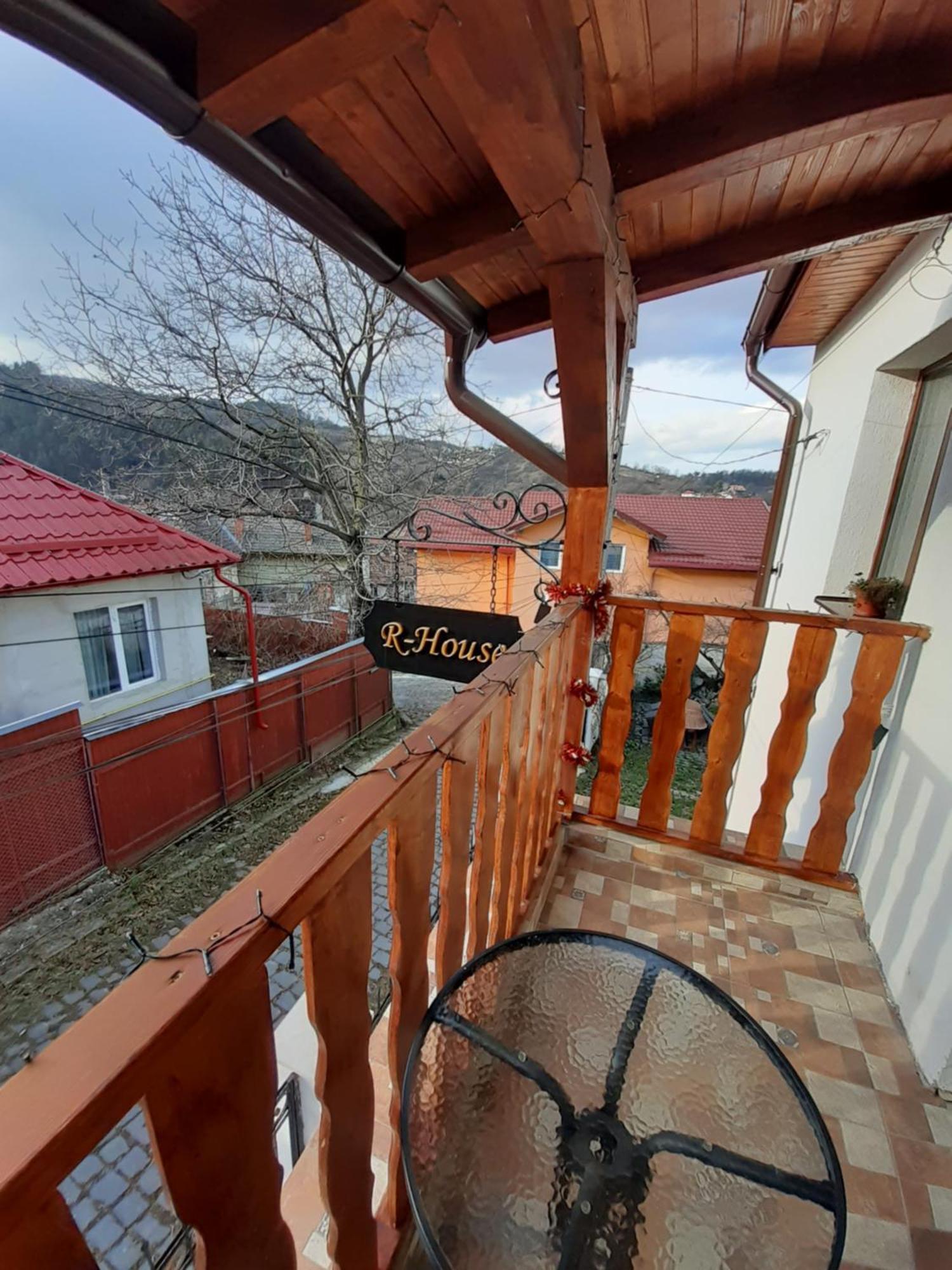 R-house Brașov